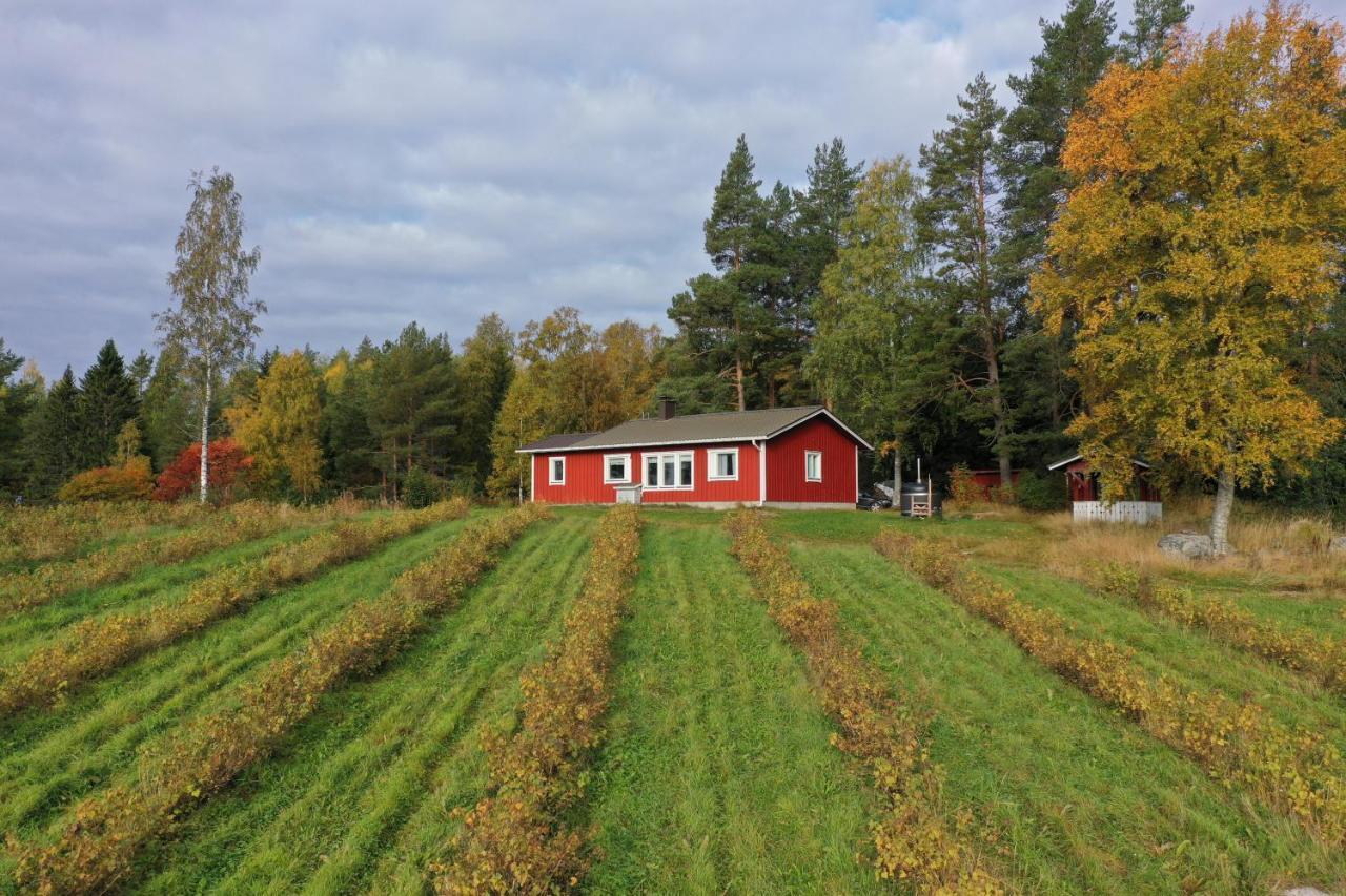 Maatilamatkailu Janisvaara Kolinkylä Exteriör bild