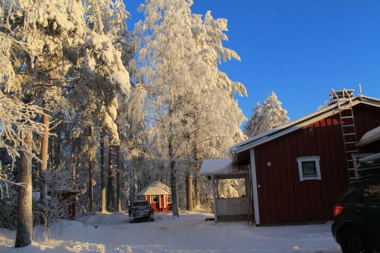 Maatilamatkailu Janisvaara Kolinkylä Exteriör bild